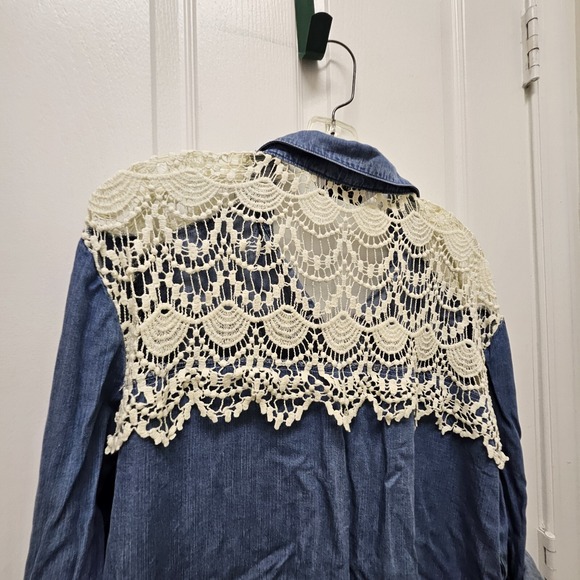 Celebrity Pink Denim Snap-Up Size XL - Picture 9 of 9